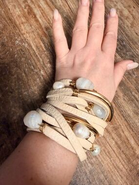 Taylor & Tessier Shreds Collection handmade leather bracelet with quartz beads